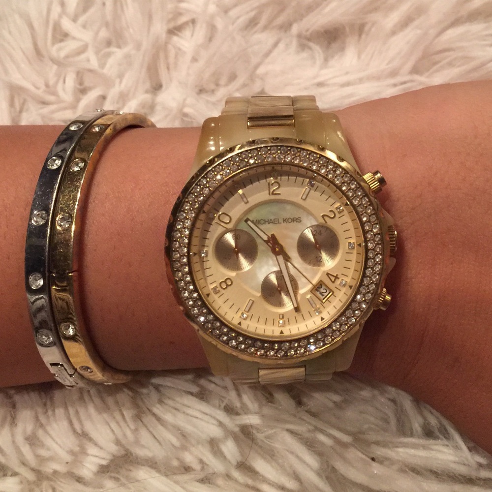 MICHAEL KORS Madison Horn Acetate and Gold Watch